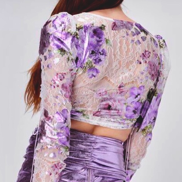 NEW For Love & Lemons Wildflower Tie-Front Cropped Top - Picture 2 of 6